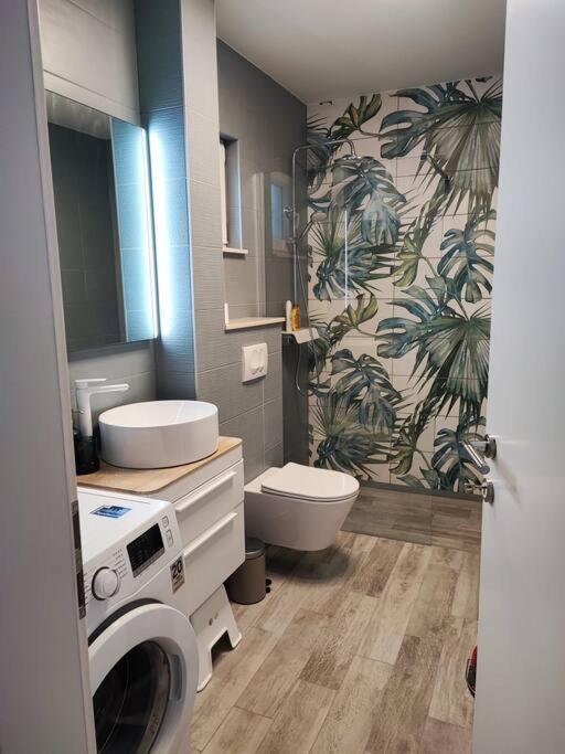 Apartment Mala Lalina Komin (Dubrovnik-Neretva)